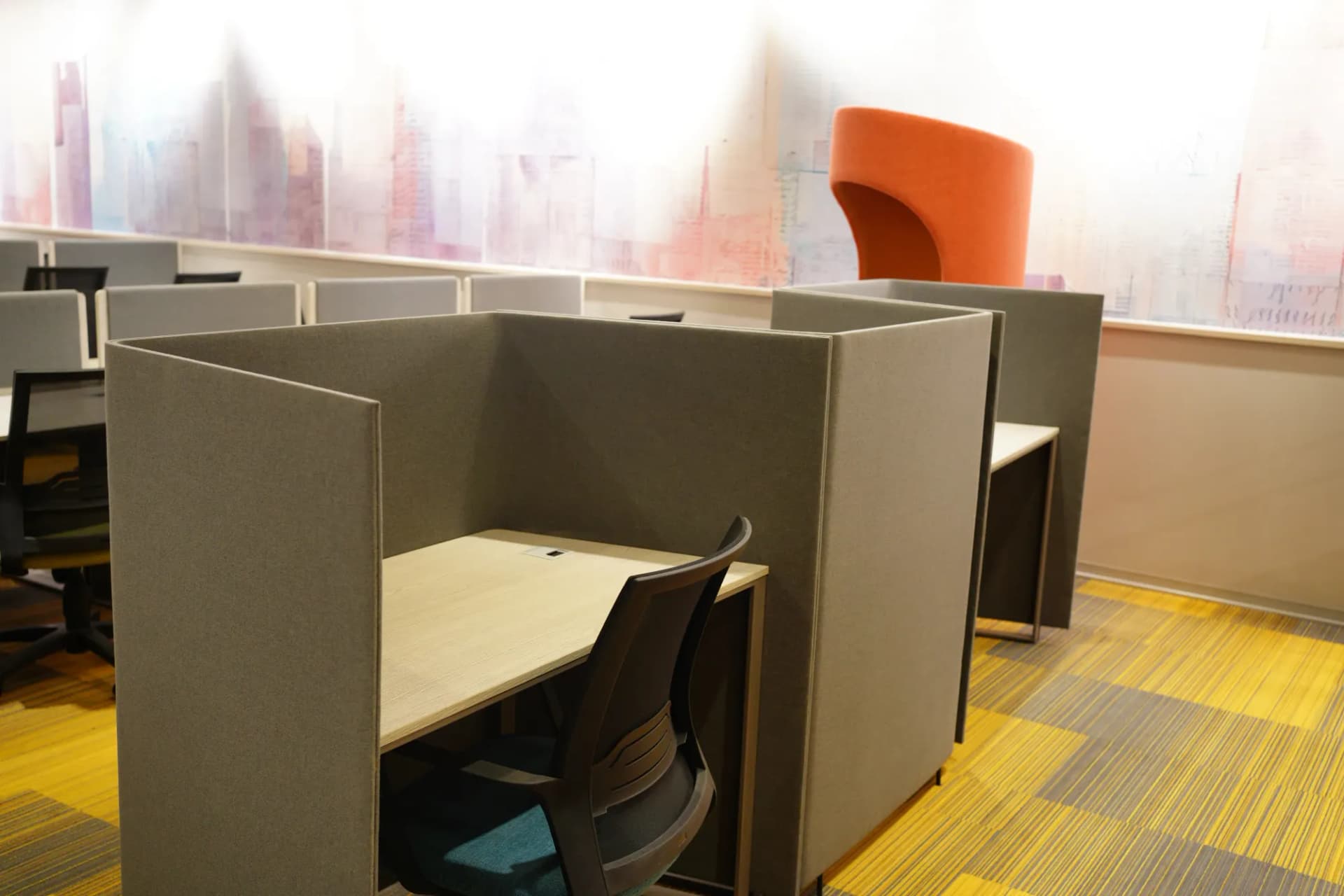 Good Looking Scalable Offices