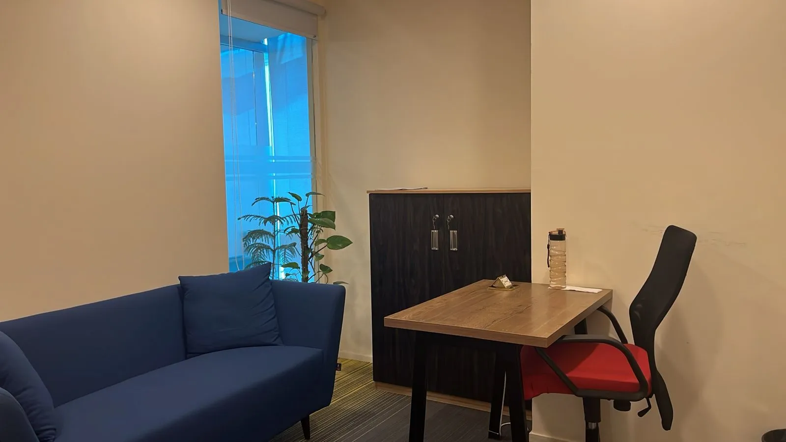 Member Lounge Access